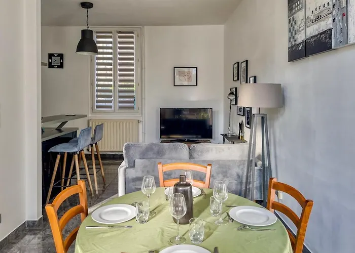 La Saint Joseph 贡比涅