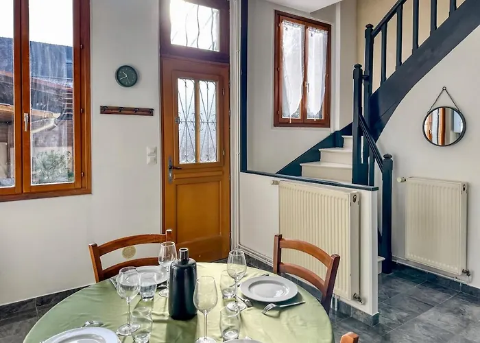 La Saint Joseph 贡比涅